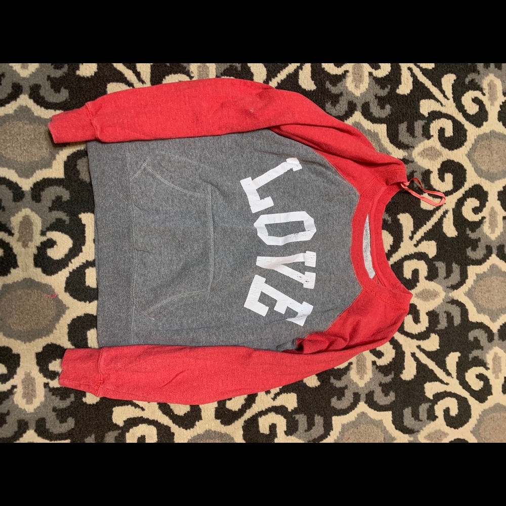 Love sweatshirt